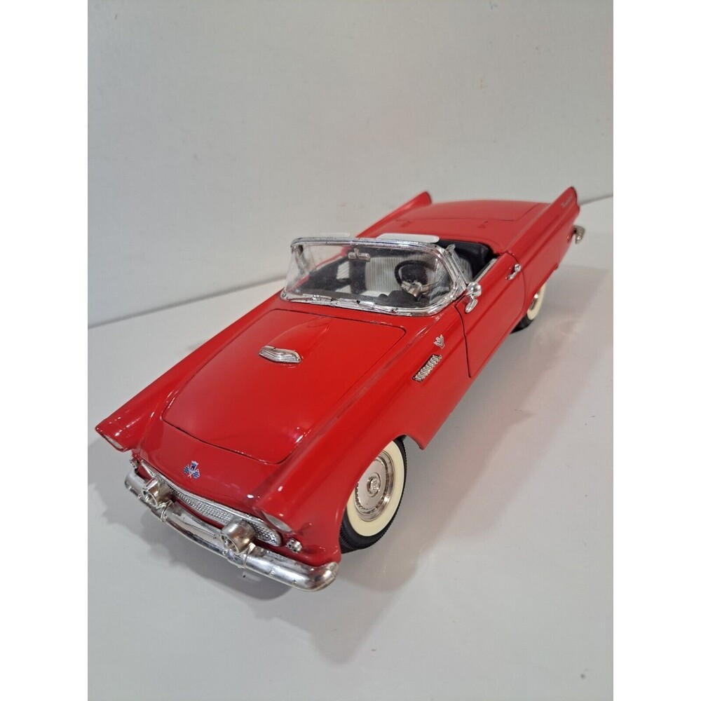 Majorette Die Cast 1/18 1955 Ford Thunderbird Convertible Classic Car (Defect)